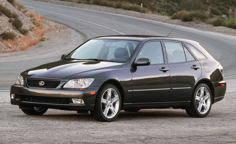 Illustration for article titled The Dodge Magnum is Just the American Version of the IS300 Sportcross